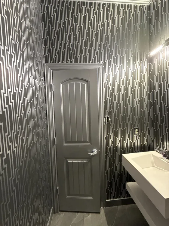 Wallpaper project in Gresham Chicago