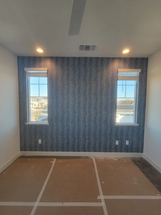 Wallpaper installation in Lake View Chicago